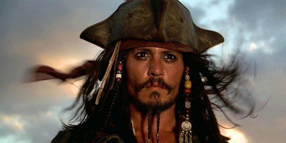 Tài tử Johnny Depp bất tỉnh trong khách sạn chưa rõ nguyên nhân