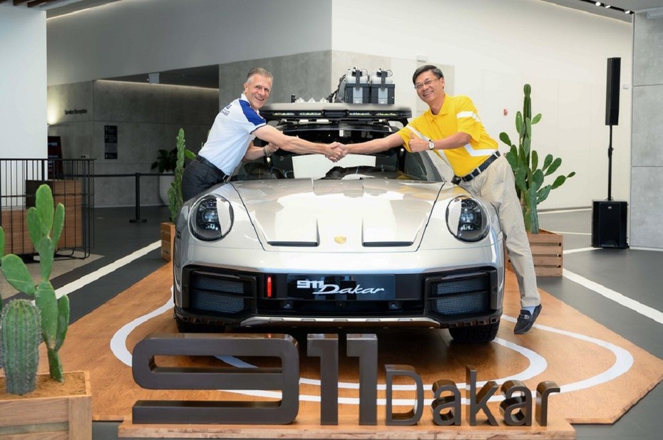 Porsche 911 Dakar chính thức ra mắt tại Việt Nam