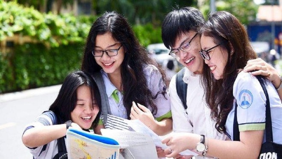 Bản tin 8/2: Kiên quyết xử lý tuyển sinh vượt chỉ tiêu