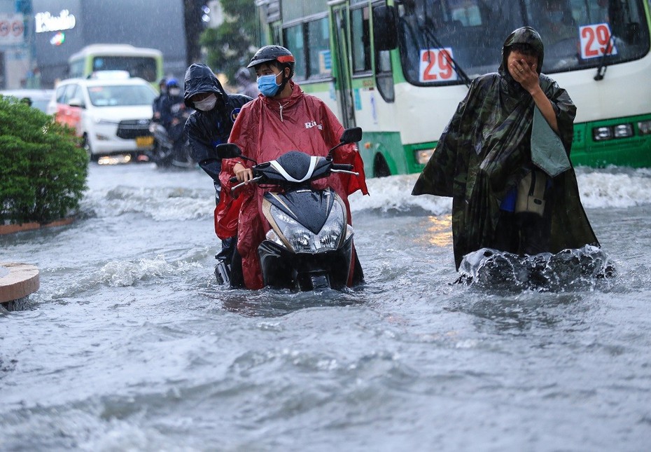 Dự báo thời tiết ngày 6/6/2024: Mưa lớn, sấm sét vẫn tiếp diễn