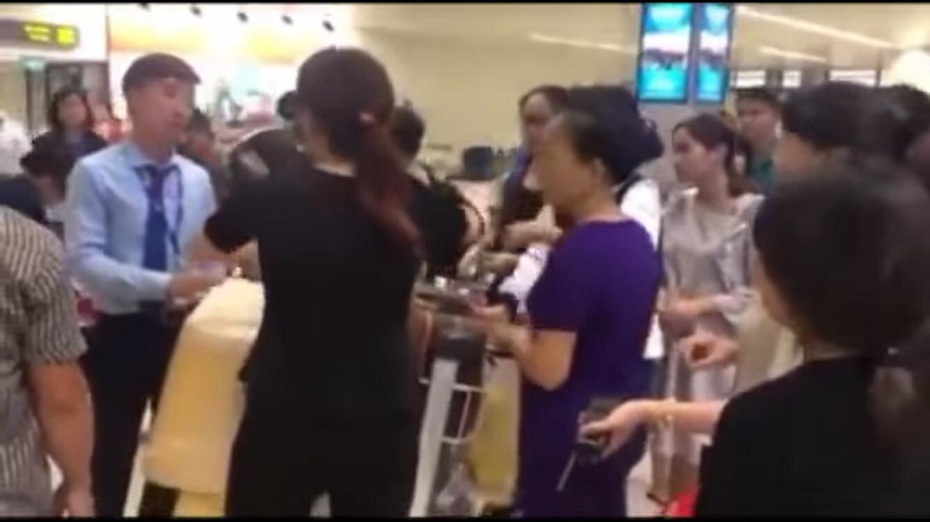 Làm rõ thông tin nữ hành khách bị sàm sỡ trên máy bay