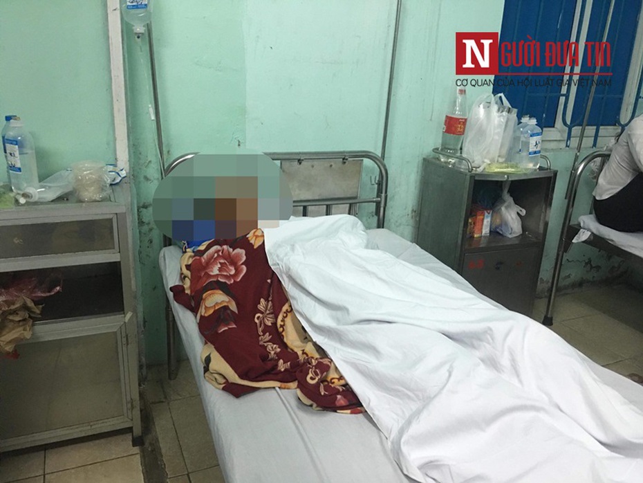 Vụ xe ô tô gây tai nạn rồi bỏ chạy: Xuất hiện nhóm người lạ đến gặp gia đình nạn nhân