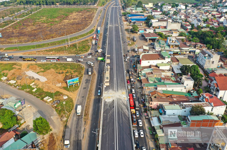 Đồng Nai: Thông xe cầu vượt Dầu Giây sau 5 năm thi công