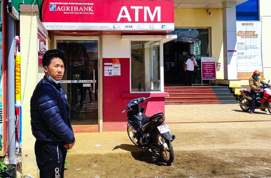 Lâm Đồng: Bắt đối tượng cướp tài sản tại trụ ATM