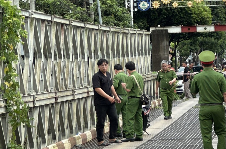 Lâm Đồng: Tìm kiếm nam thanh niên rơi xuống sông mất tích