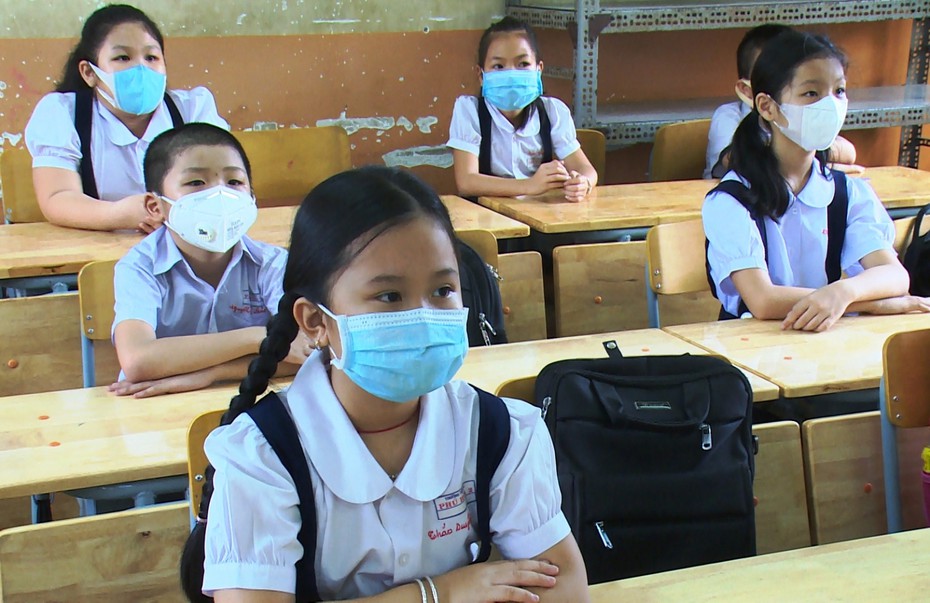 Tp.HCM: Phân bổ hơn 50.000 kit test cho các trường học tầm soát F0