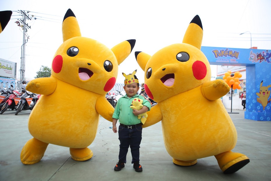 Thích thú với dàn búp bê Pikachu nhảy múa dễ thương