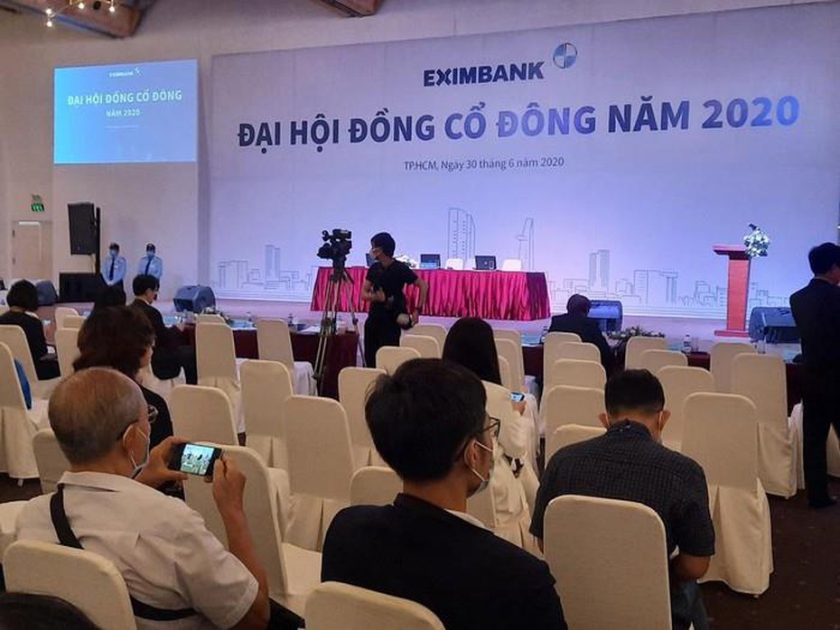 Eximbank bị tố cáo vi phạm quyền cổ đông