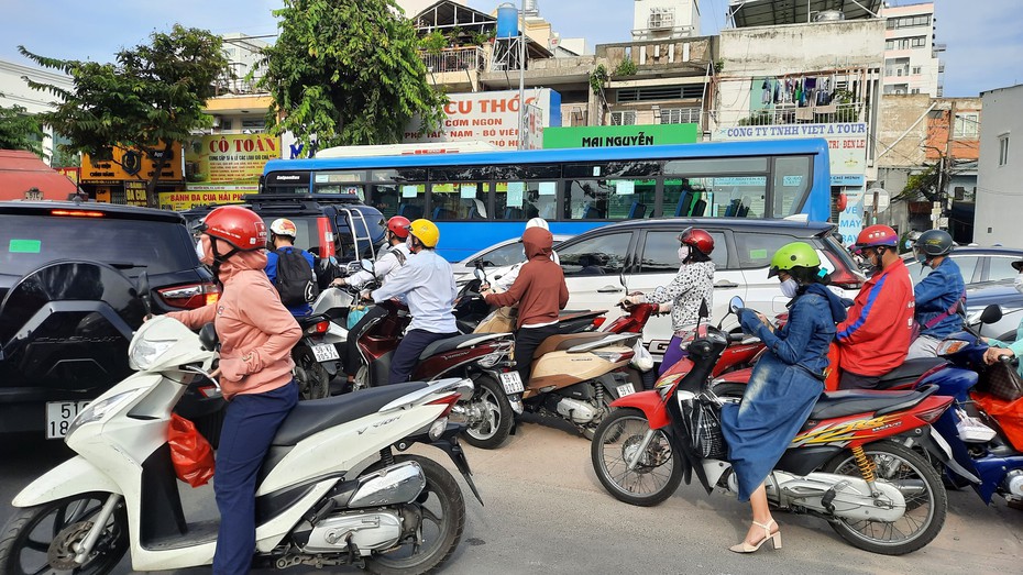 Giao thông ùn ứ tại quận Gò Vấp, cơ quan chức năng nói gì?