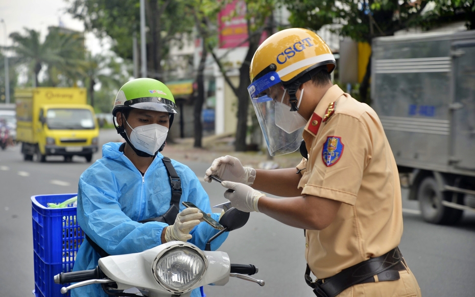 Sắp đến ngày 6/9, có cần thiết phải đổi giấy đi đường tại Tp.HCM?