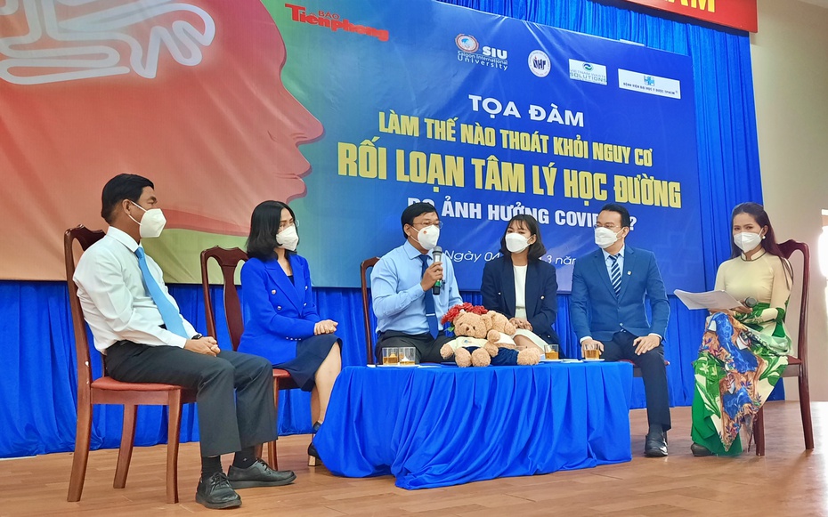 Tp.HCM: Tìm giải pháp chống rối loạn tâm lý học đường do ảnh hưởng Covid-19