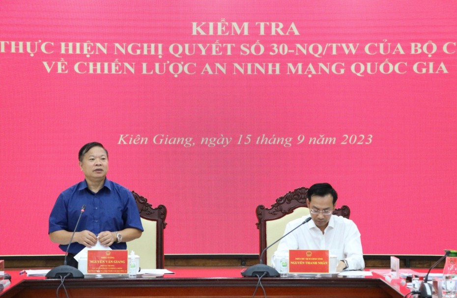 Kiên Giang: Báo xấu 537 tài khoản mạng xã hội đăng thông tin xấu độc