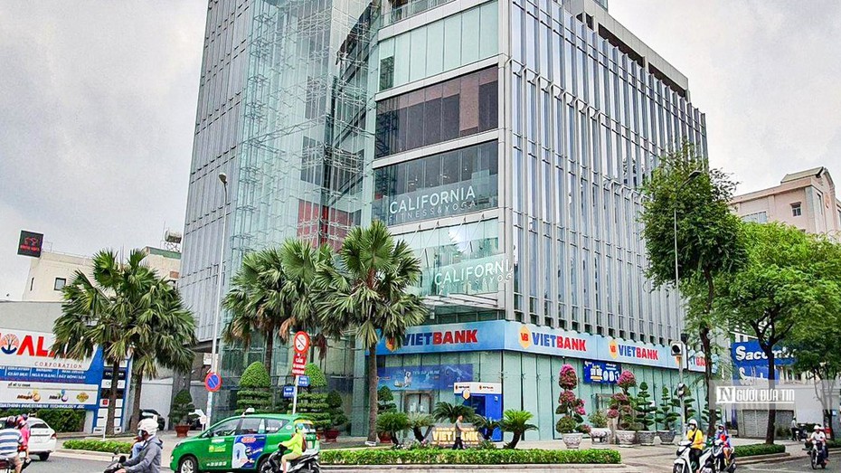 1.808 tỷ đồng ở Lim Tower II và cách dòng tiền VietBank "nuôi dưỡng" hệ sinh thái Hoa Lâm