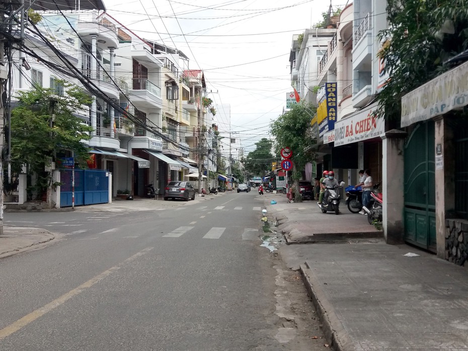 Khánh Hòa: Thêm 63 ca dương tính với SARS-CoV-2 và 2 ca tử vong