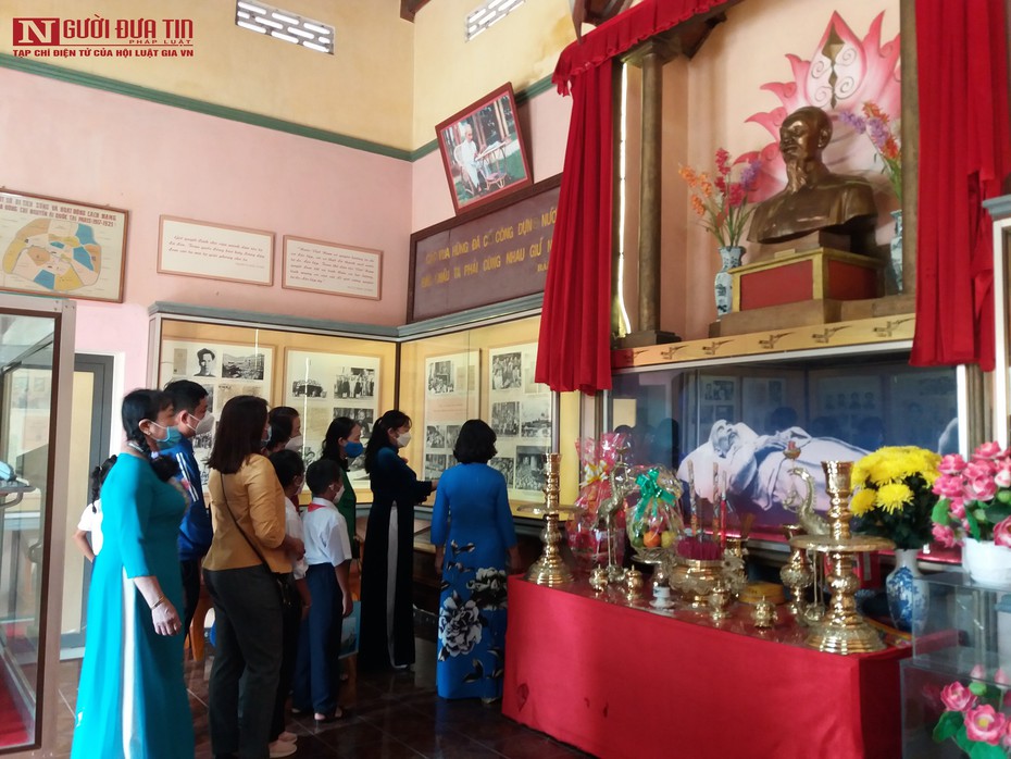 Đến thăm “Bảo tàng Hồ Chí Minh thu nhỏ” giữa lòng phố biển Nha Trang