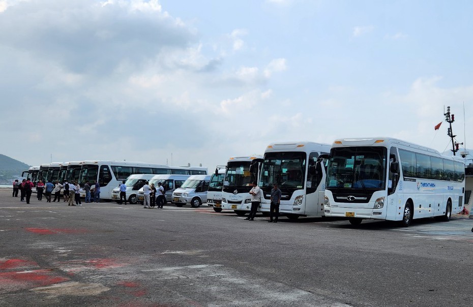 Khánh Hòa: Xe trên 29 chỗ được đón khách tàu biển vào giờ cao điểm