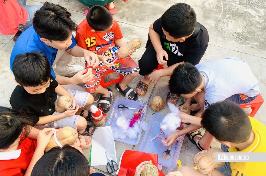 Giáng sinh sớm đến với trẻ em có hoàn cảnh khó khăn ở Nha Trang