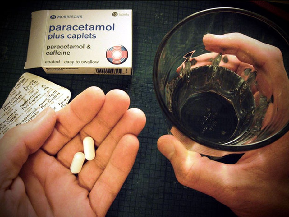 Bác sĩ tư vấn liều dùng paracetamol/ngày để tránh bị suy gan
