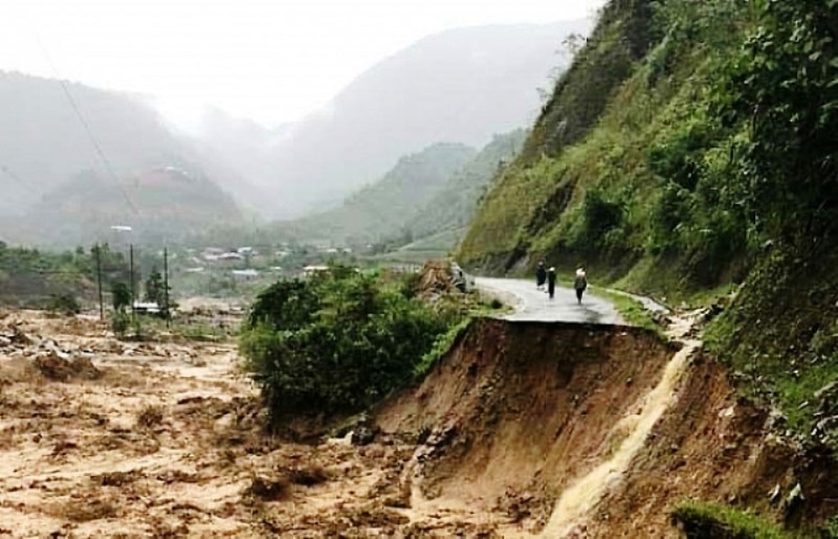 Ứng phó siêu bão Goni:Rà soát các khu dân cư có nguy cơ xảy ra lũ quét