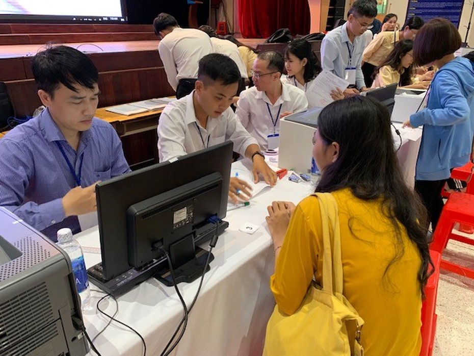 Thủ khoa Đại học Ngân hàng TP.HCM đạt 25,5 điểm