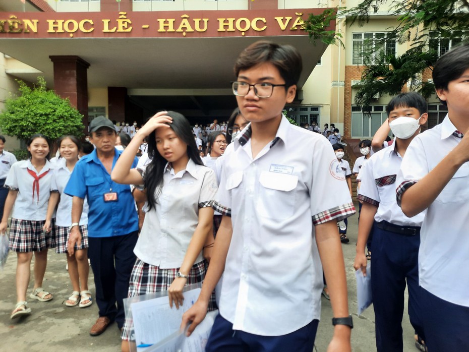 Tuyển sinh lớp 10 Tp.HCM: Có những bài văn vượt ra ngoài khuôn mẫu