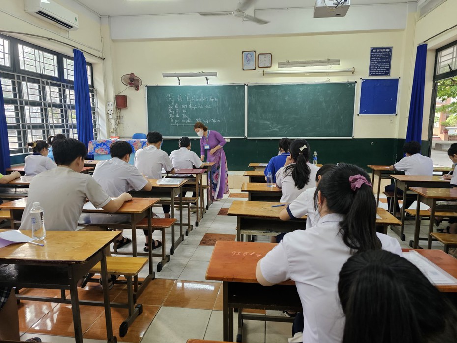 Tp.HCM: Sở GD&ĐT lên tiếng về đề tuyển sinh lớp 10 môn Toán có "sạn”