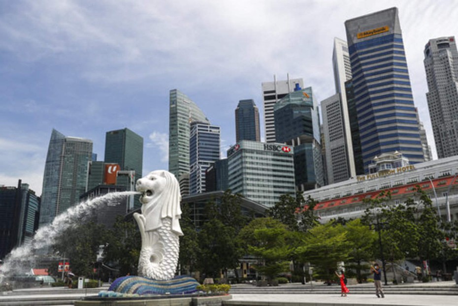 Singapore tăng lương để thu hút thêm lao động nước ngoài