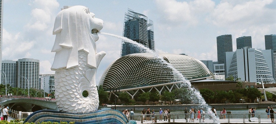 Người trẻ Singapore ngại cưới, ngại sinh con vì lạm phát