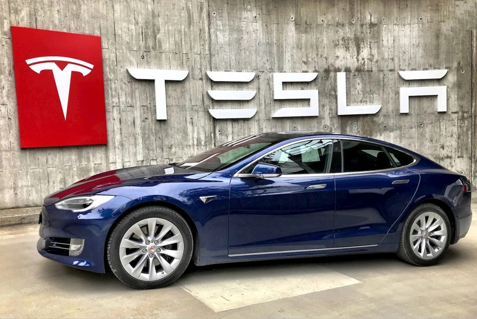 Tài sản một gia đình Hàn Quốc đạt 800 triệu USD nhờ đơn hàng của Tesla