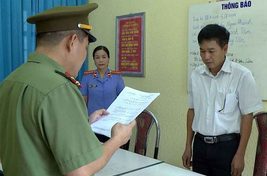 Gian lận thi cử ở Sơn La: Hé lộ 13 thí sinh được Phó Giám đốc Sở phù phép điểm