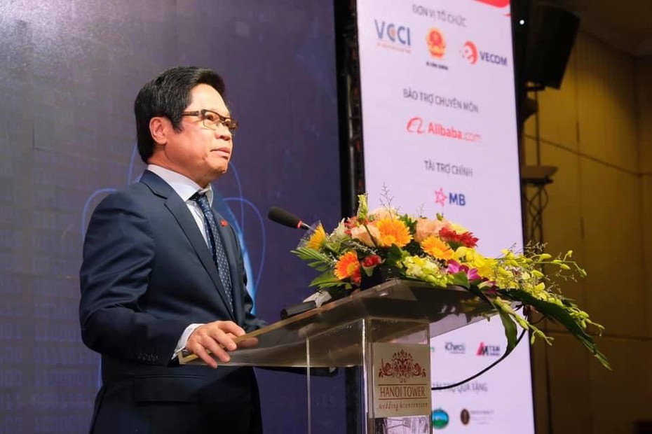 Chủ tịch VCCI ví von "bà đồng nát" cũng có thể lên Internet bán hàng