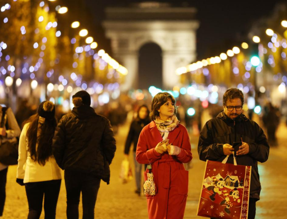 Nỗi lòng của người dân ở “Kinh đô Ánh sáng” Paris