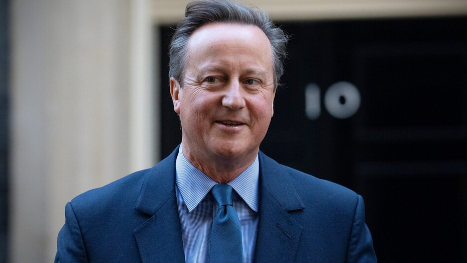Sự trở lại của ông David Cameron: Gây kinh ngạc và gây chia rẽ
