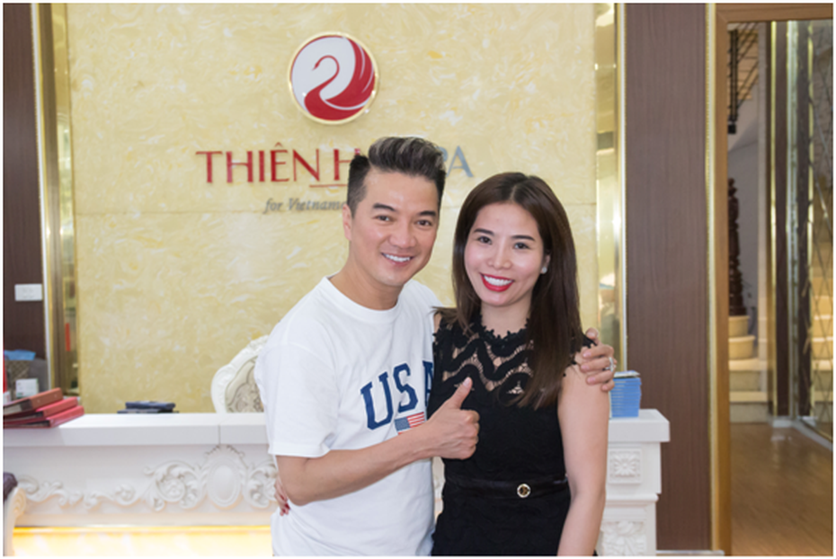 Hoàng Thu Hà: Em gái nuôi của Mr Đàm là ai?