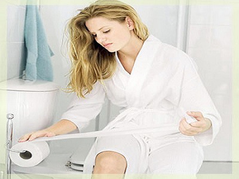 Triệu chứng và cách điều trị táo bón ở người lớn