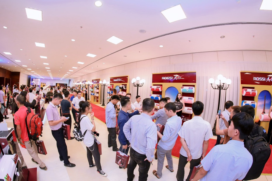 Giải mã cơn sốt Bình nước nóng Rossi Arte trên thị trường