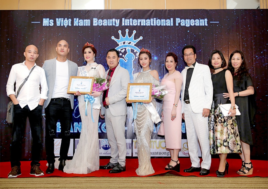 Khoảnh khắc Hoa hậu Linh Trang – Quỳnh Nhi đăng quang Ms Việt Nam Beauty International Pageant 2018