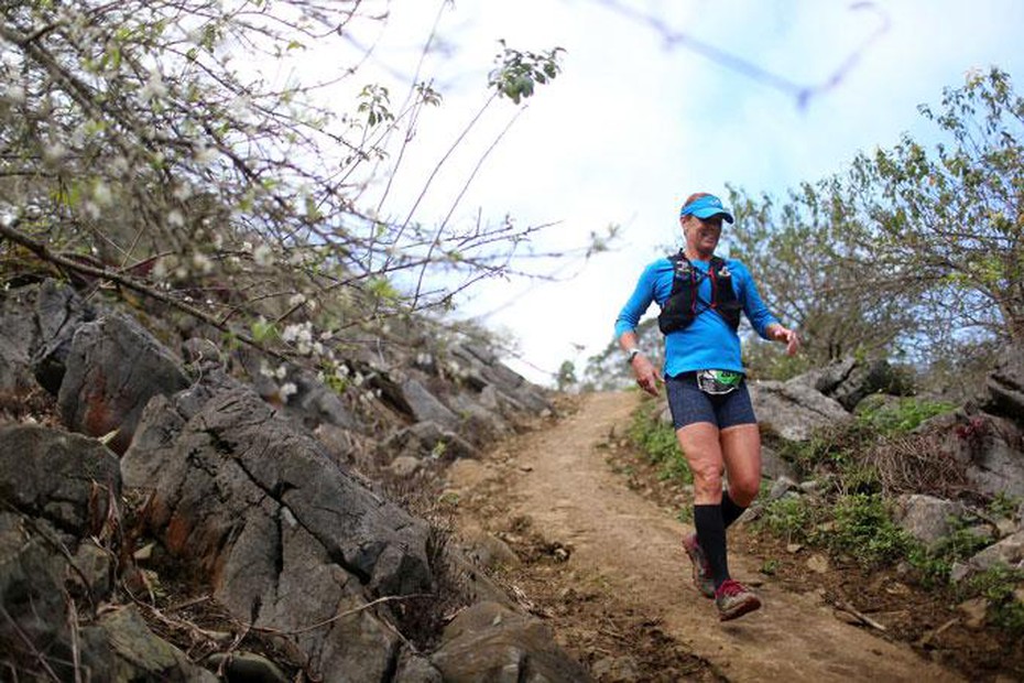 VĐV say đắm với đường chạy tuyệt đẹp tại Mộc Châu tại giải Vietnam Trail Marathon 2019