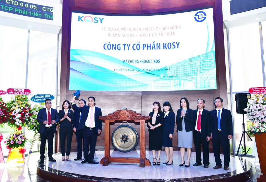 KOSY chính thức niêm yết trên sàn HoSE - chào sàn với sắc xanh liên tiếp