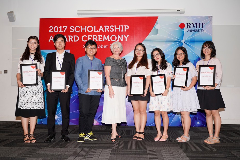 Đại học RMIT Việt Nam trao hơn 33 tỷ đồng học bổng năm 2017