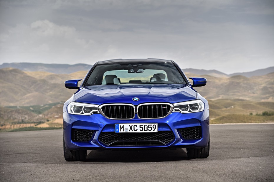 Siêu sedan BMW M5 2018 mạnh 600 mã lực chính thức xuất hiện