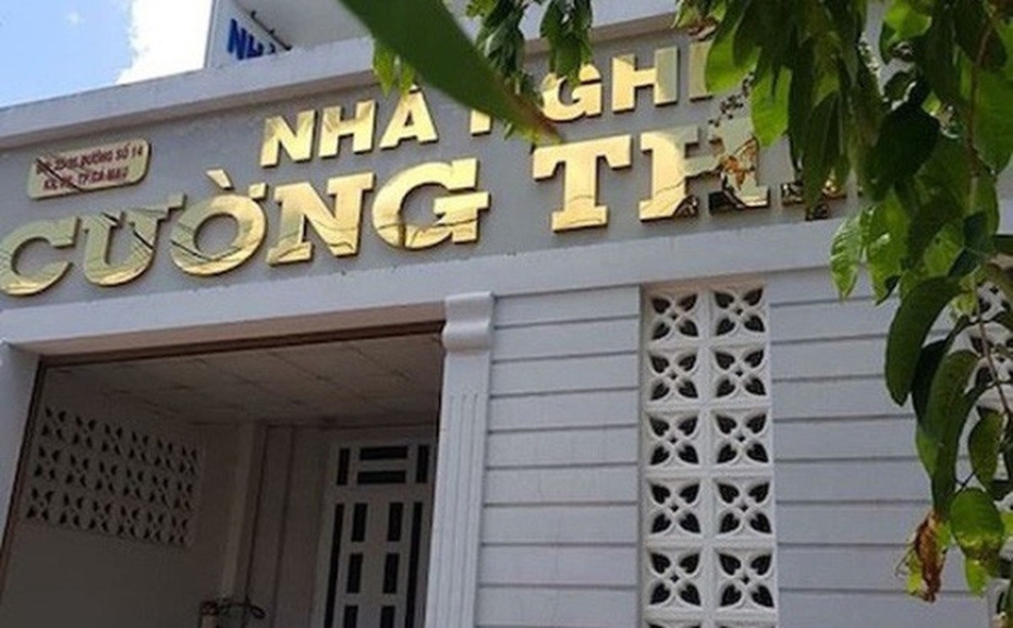 Cho nhau cái gì cũng phải chọn chỗ mà trao