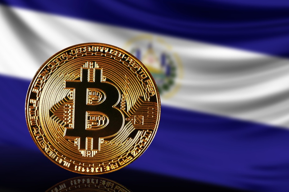 IMF cảnh báo El Salvador về rủi ro hợp pháp hóa bitcoin