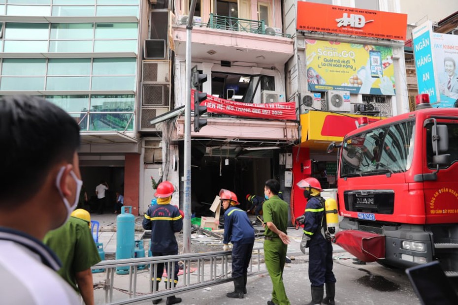 Hà Nội: Nghi nổ bình ga, 3 người bị thương nghiêm trọng