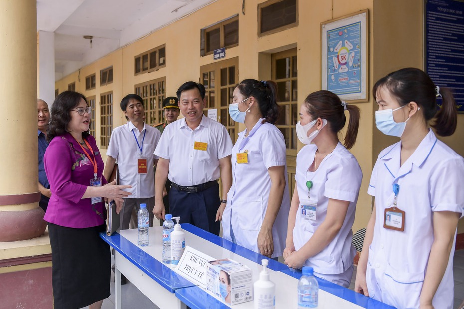 Hải Dương: Thứ trưởng Bộ GD&ĐT kiểm tra thi tốt nghiệp THPT 2022