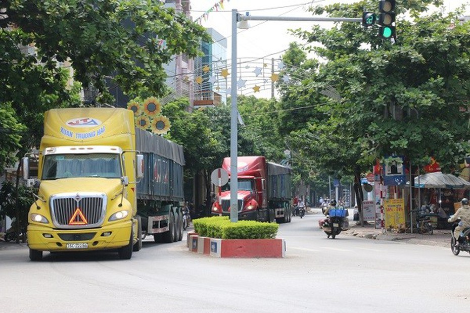 Quảng Ninh: Lo ngại hiểm họa tai nạn, Thị xã Quảng Yên cấm xe container đi vào nội thị