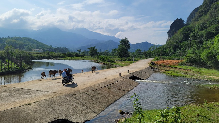 Tràn Nhồng nơi 2 người bị lũ cuốn trôi và mong ước cây cầu của dân bản