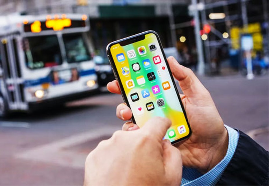 Làm thế nào để "cắt tai thỏ" trên iPhone X?