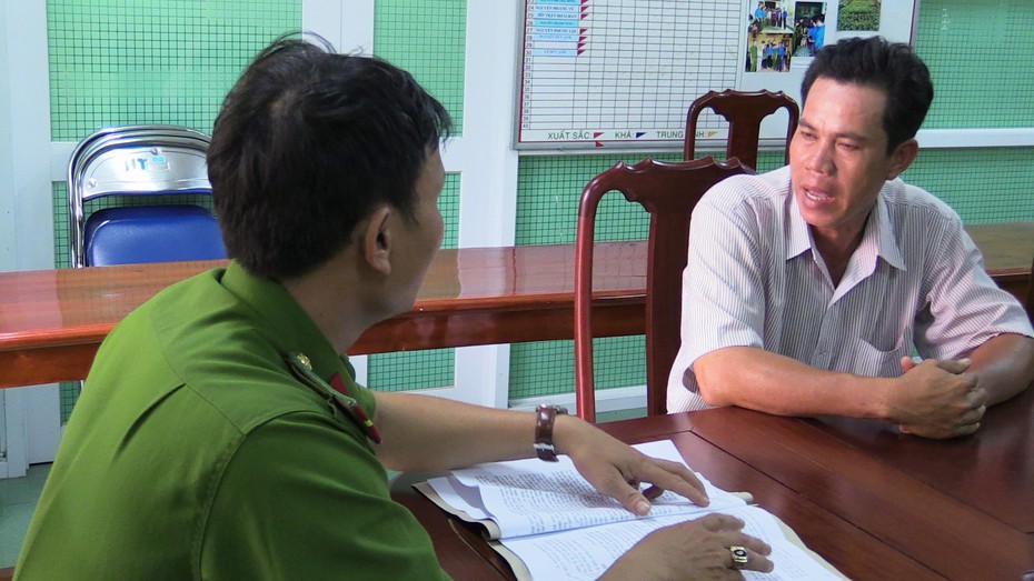 Bắt đối tượng chiếm giữ tài sản trái phép, trốn thi hành án