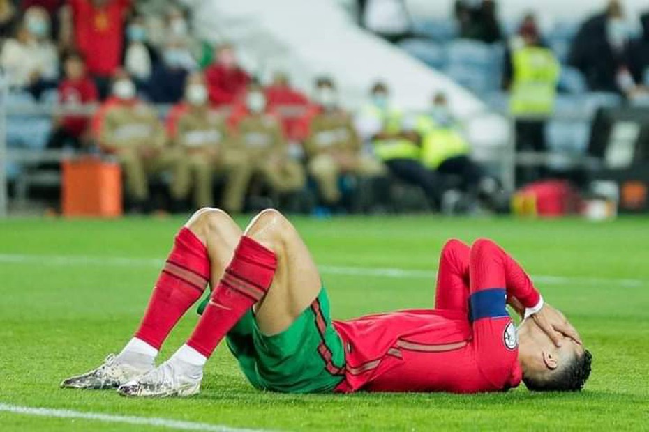 Ronaldo và Bồ Đào Nha có còn hy vọng dự World Cup 2022?